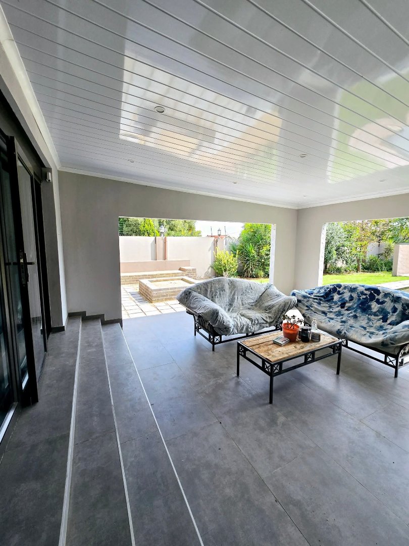 3 Bedroom Property for Sale in La Hoff North West